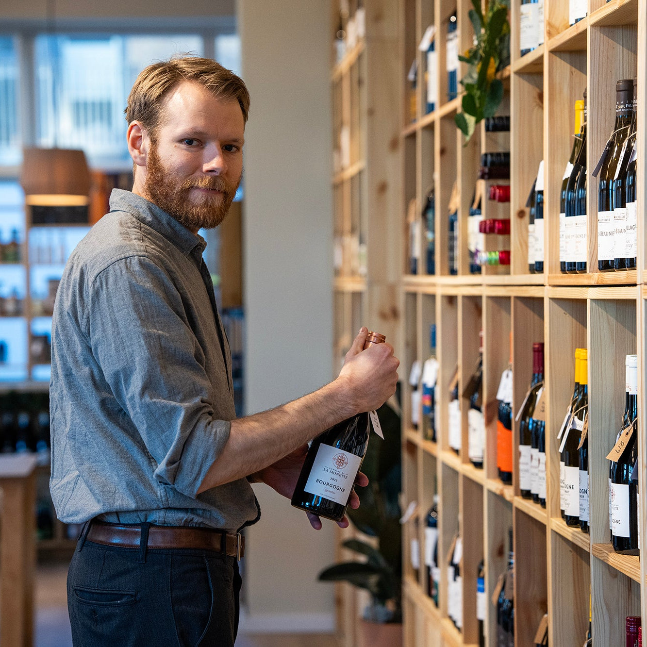 En verden til forskel: Vinsmagning med Rasmus 16/09